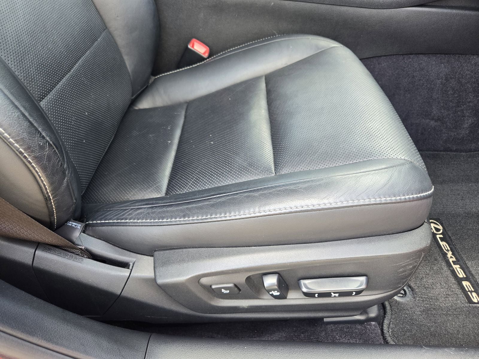 2014 Lexus ES 300h
