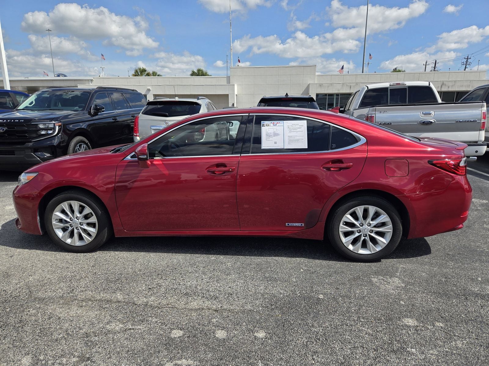 2014 Lexus ES 300h