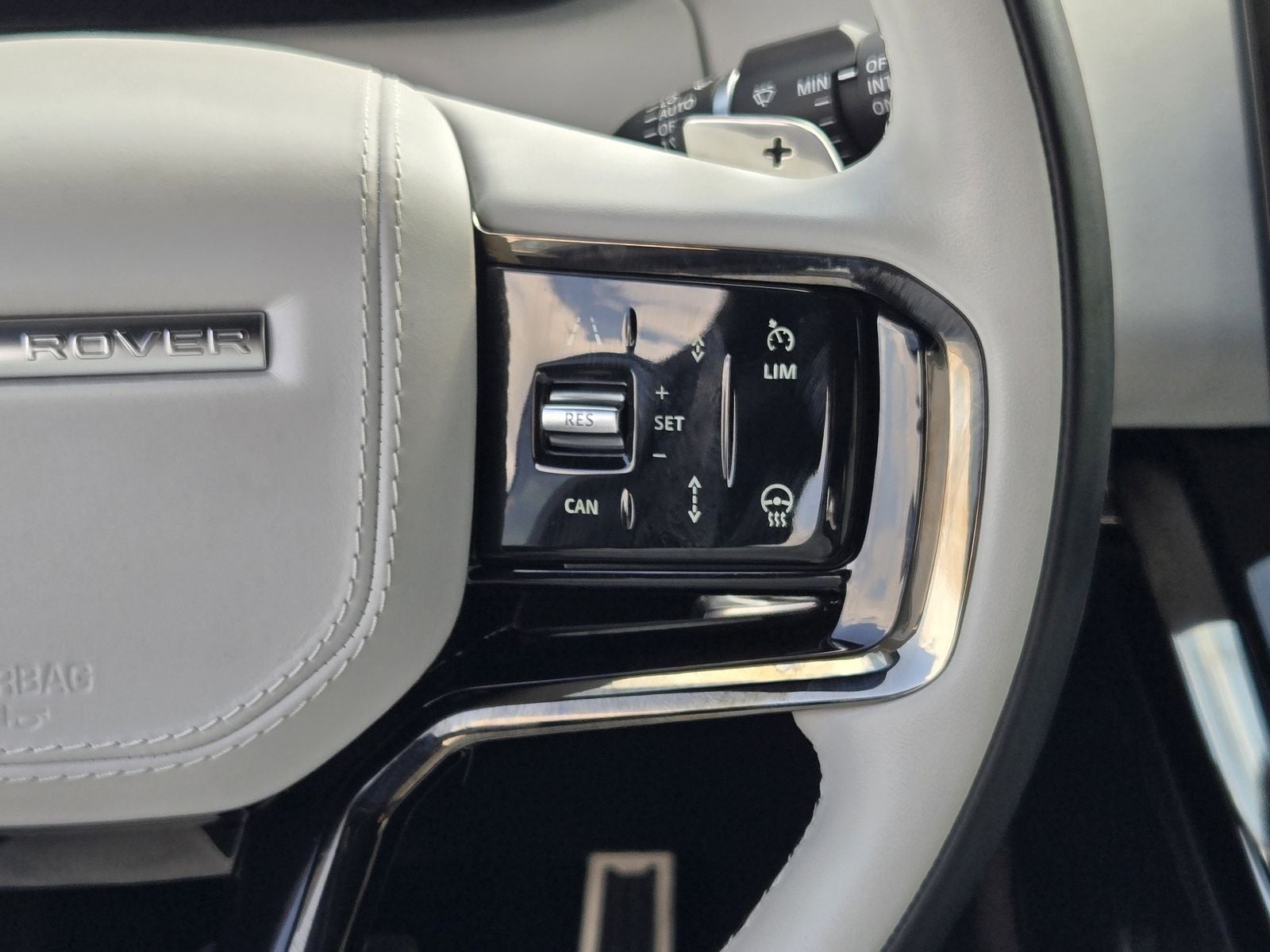 2025 Land Rover Range Rover Sport Dynamic SE