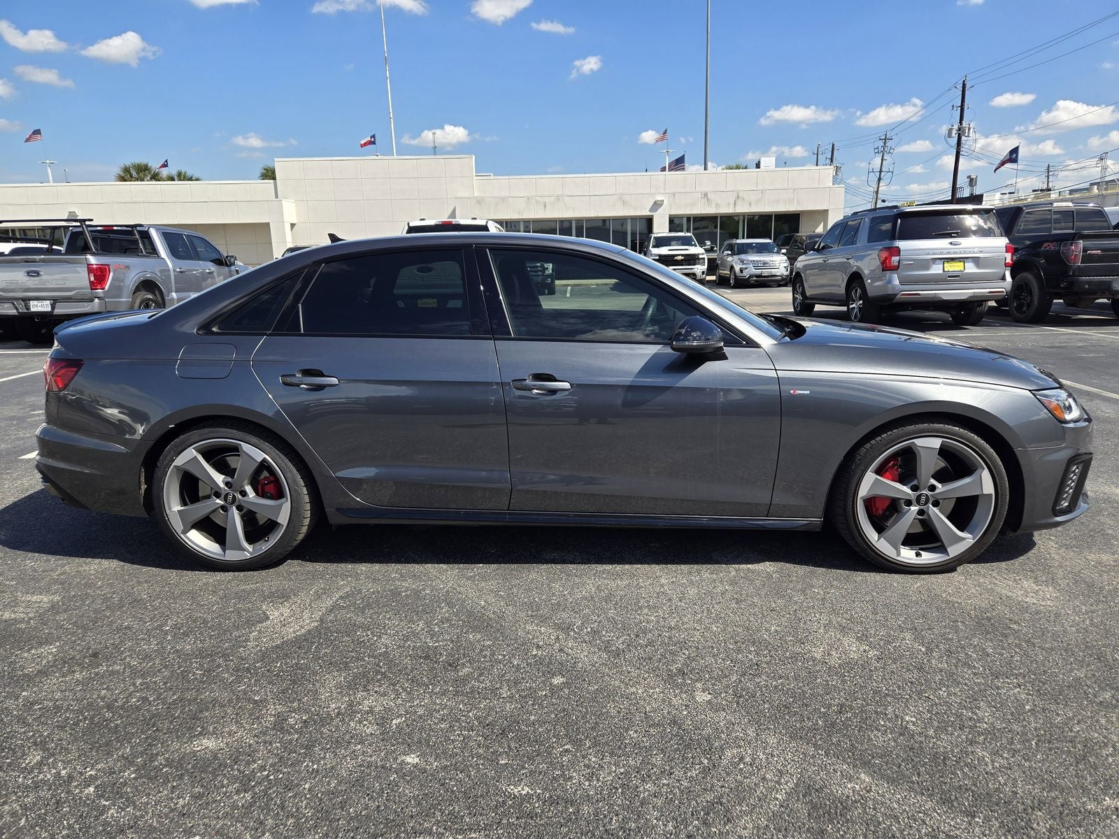 2023 Audi A4 45 S line Premium Plus quattro