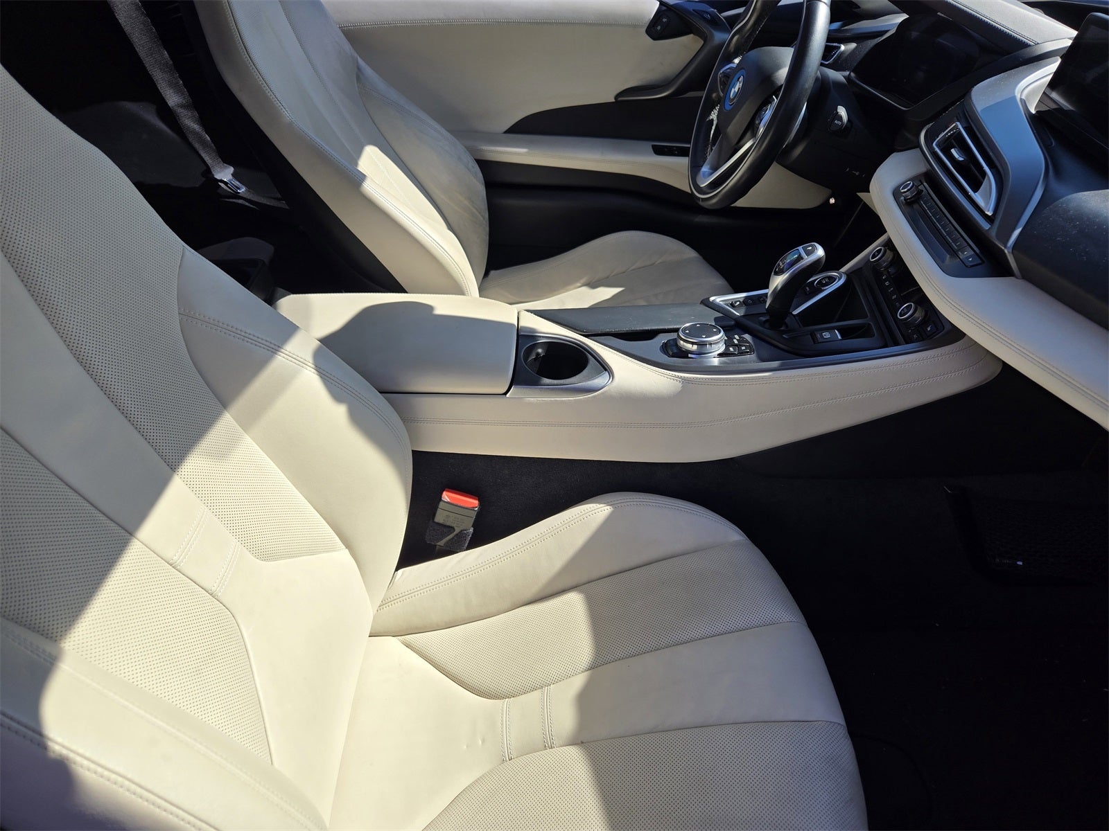 2015 BMW i8 Base