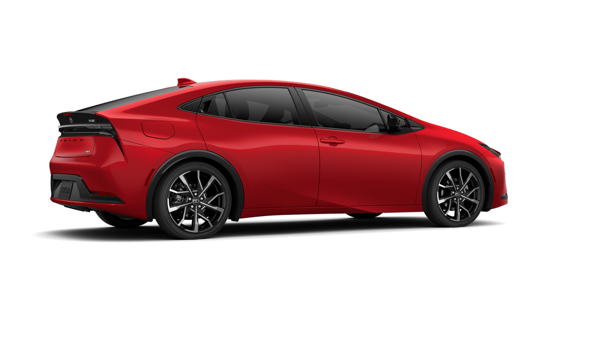 2026 Toyota Prius Plug-in Hybrid XSE