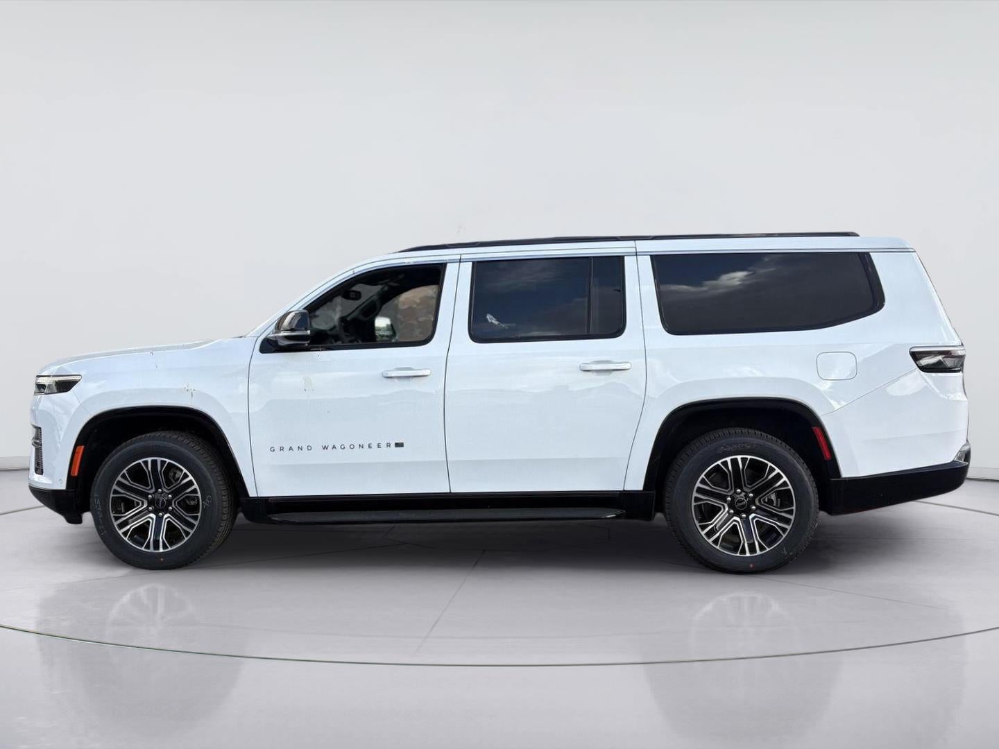 2026 Jeep Grand Wagoneer L 4x4