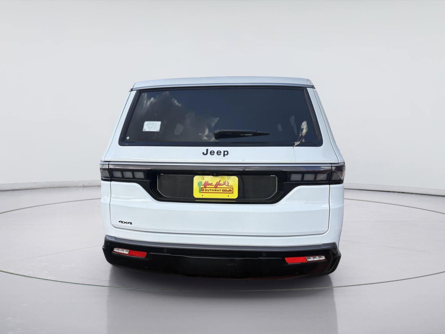 2026 Jeep Grand Wagoneer L 4x4