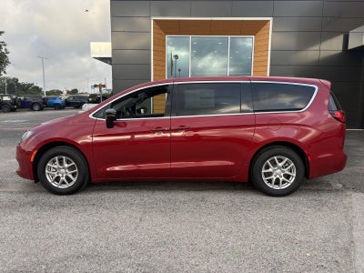 2026 Chrysler Voyager LX