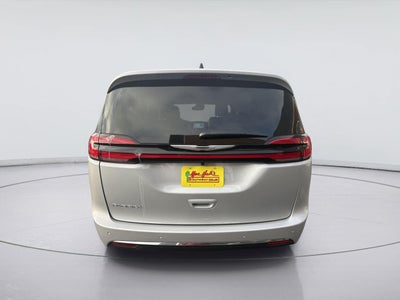 2026 Chrysler Voyager LX