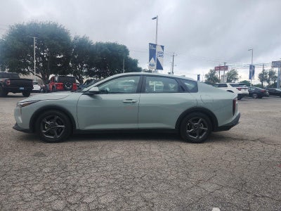 2025 Kia K4 LXS