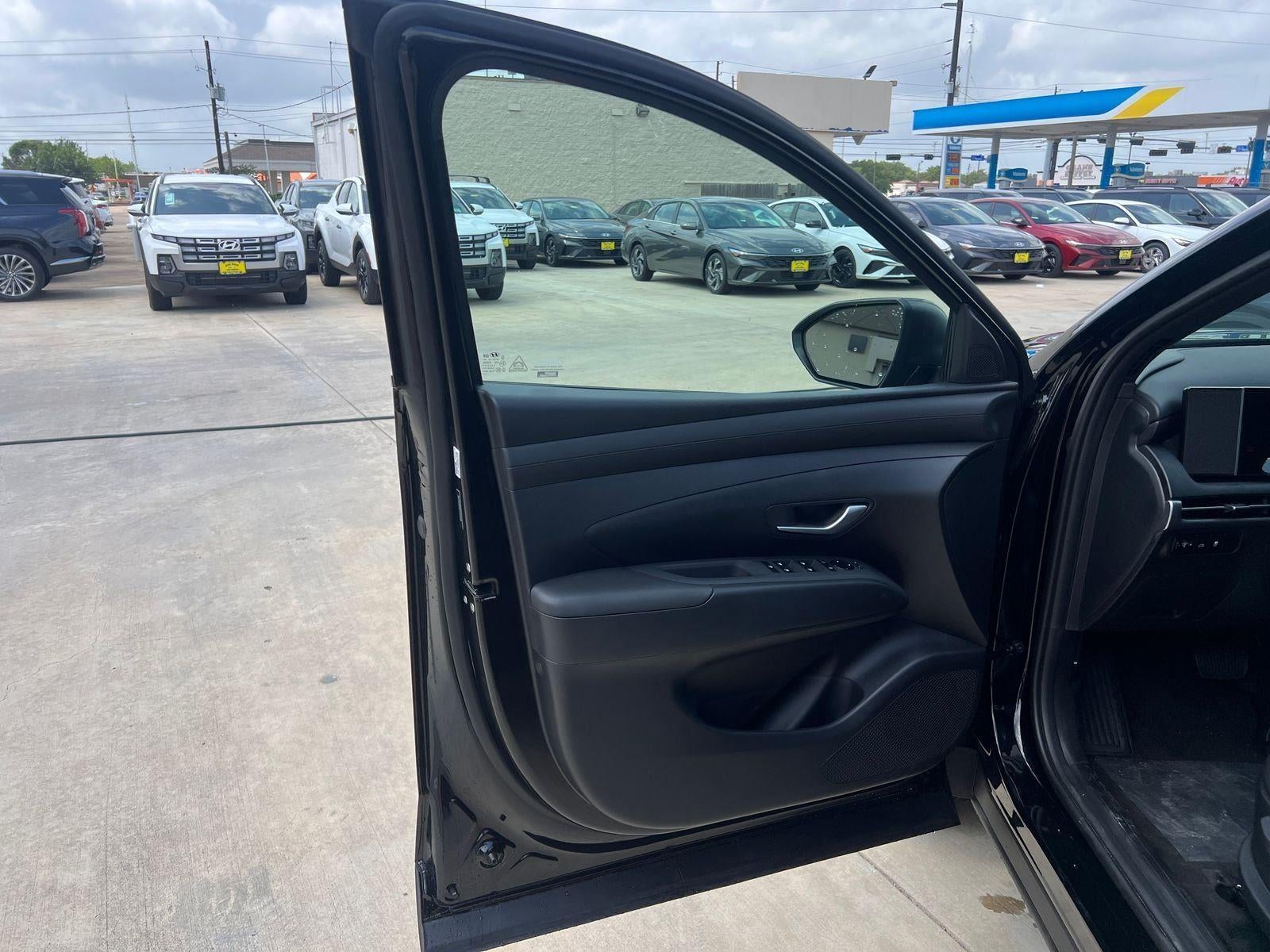 2026 Hyundai Santa Cruz SE