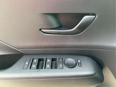 2027 Hyundai Kona SE