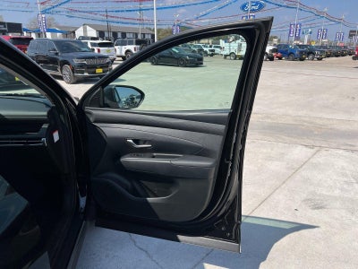 2026 Hyundai Tucson Hybrid Blue SE
