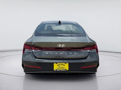 2026 Hyundai Elantra SE
