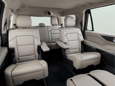 2027 Lincoln Navigator Premiere