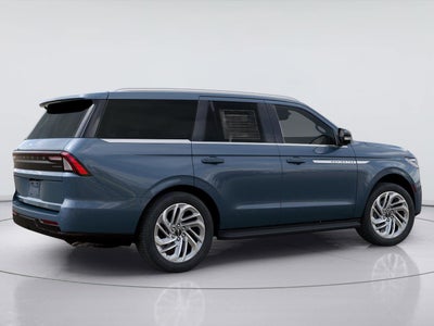 2027 Lincoln Navigator Premiere