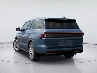 2027 Lincoln Navigator Premiere