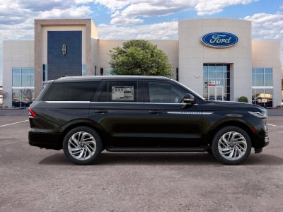 2027 Lincoln Navigator Premiere