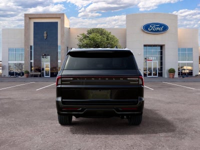2027 Lincoln Navigator Premiere