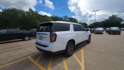 2023 Chevrolet Suburban LT