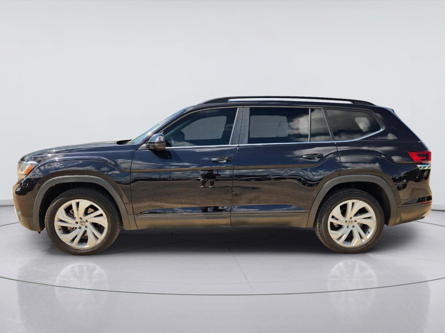 2021 Volkswagen Atlas 2.0T SE w/Technology