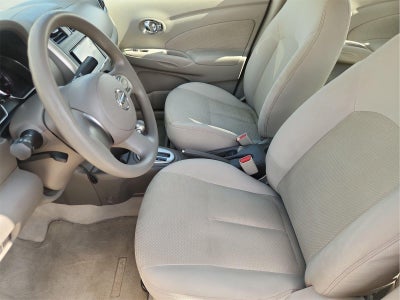 2014 Nissan Versa SV