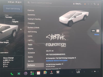 2024 Tesla Cybertruck Base