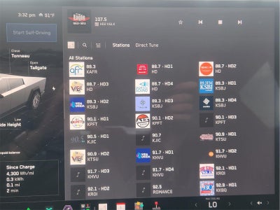 2024 Tesla Cybertruck Base