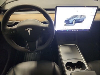 2024 Tesla Modely Base