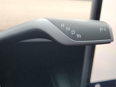 2024 Tesla Modely Base