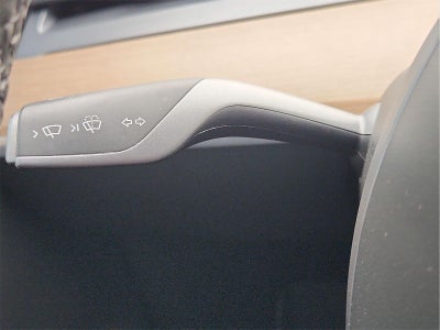 2024 Tesla Modely Base