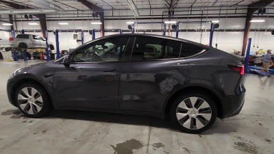 2024 Tesla Modely Base
