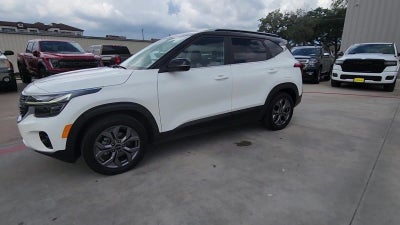 2024 Kia Seltos S