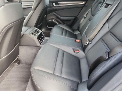 2023 Porsche Panamera Platinum Edition