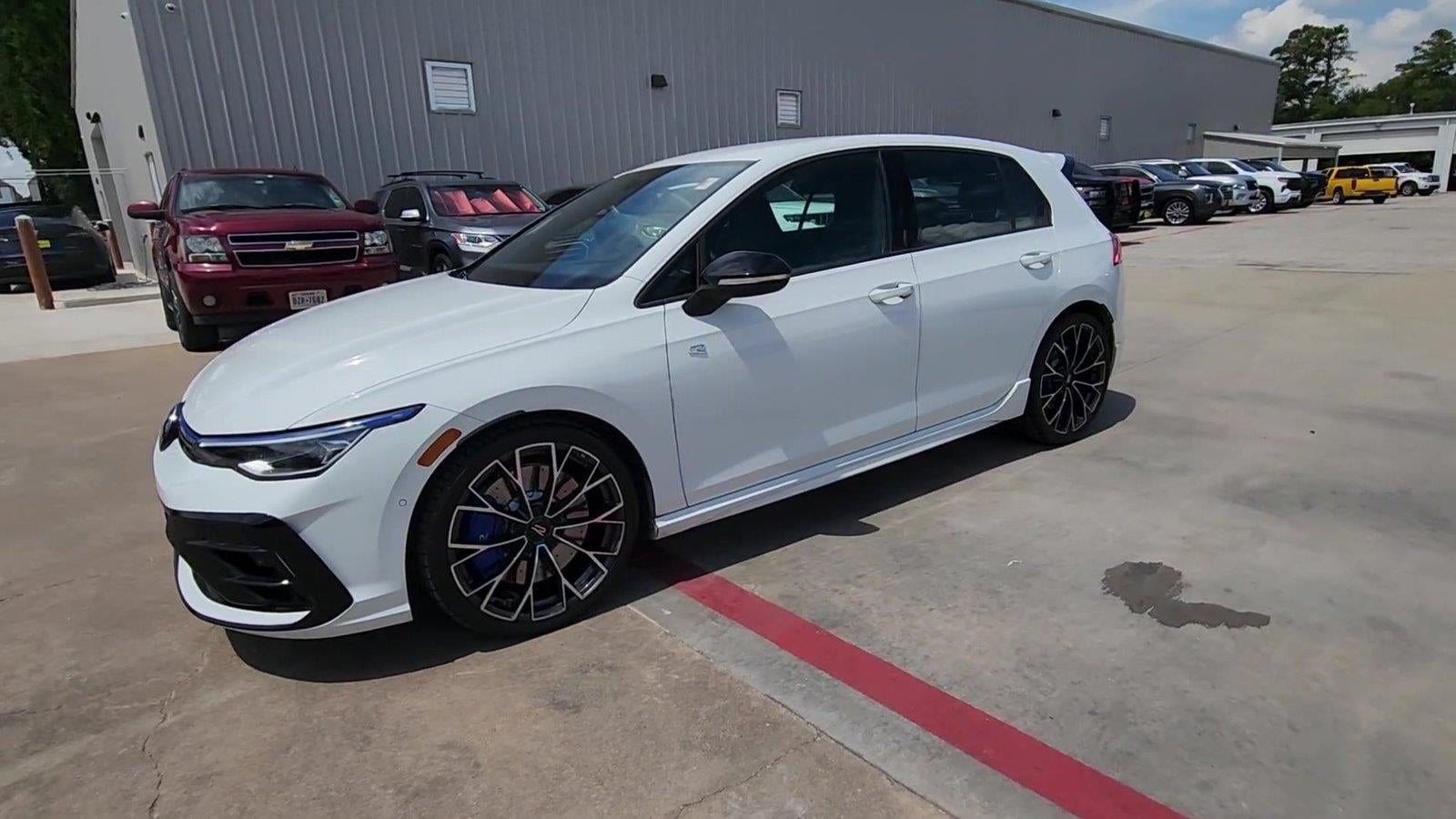 2025 Volkswagen Golf R 4Motion
