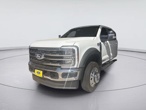 2027 Ford Super Duty F-450 DRW LARIAT