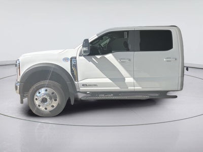 2027 Ford Super Duty F-450 DRW LARIAT