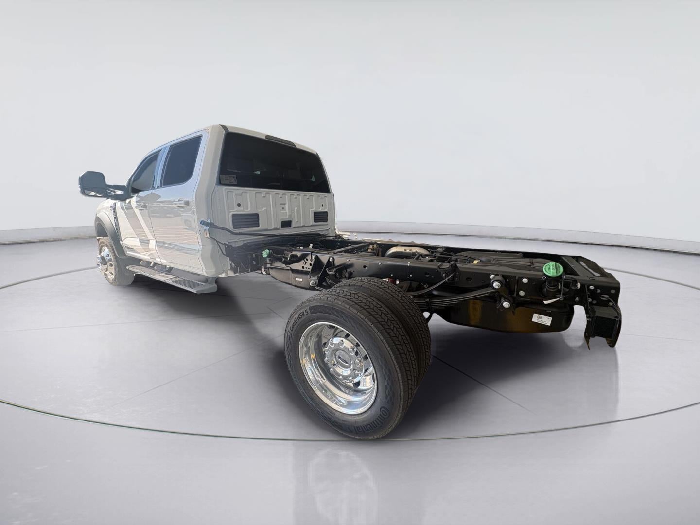 2027 Ford Super Duty F-450 DRW LARIAT