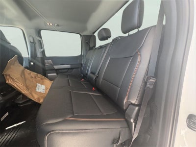 2027 Ford Super Duty F-450 DRW LARIAT