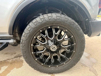 2023 Ford Bronco Base