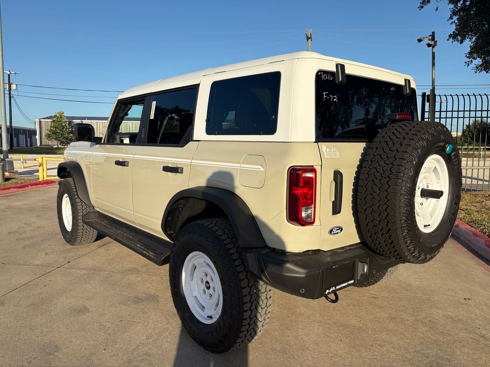 2026 Ford Bronco Heritage Edition