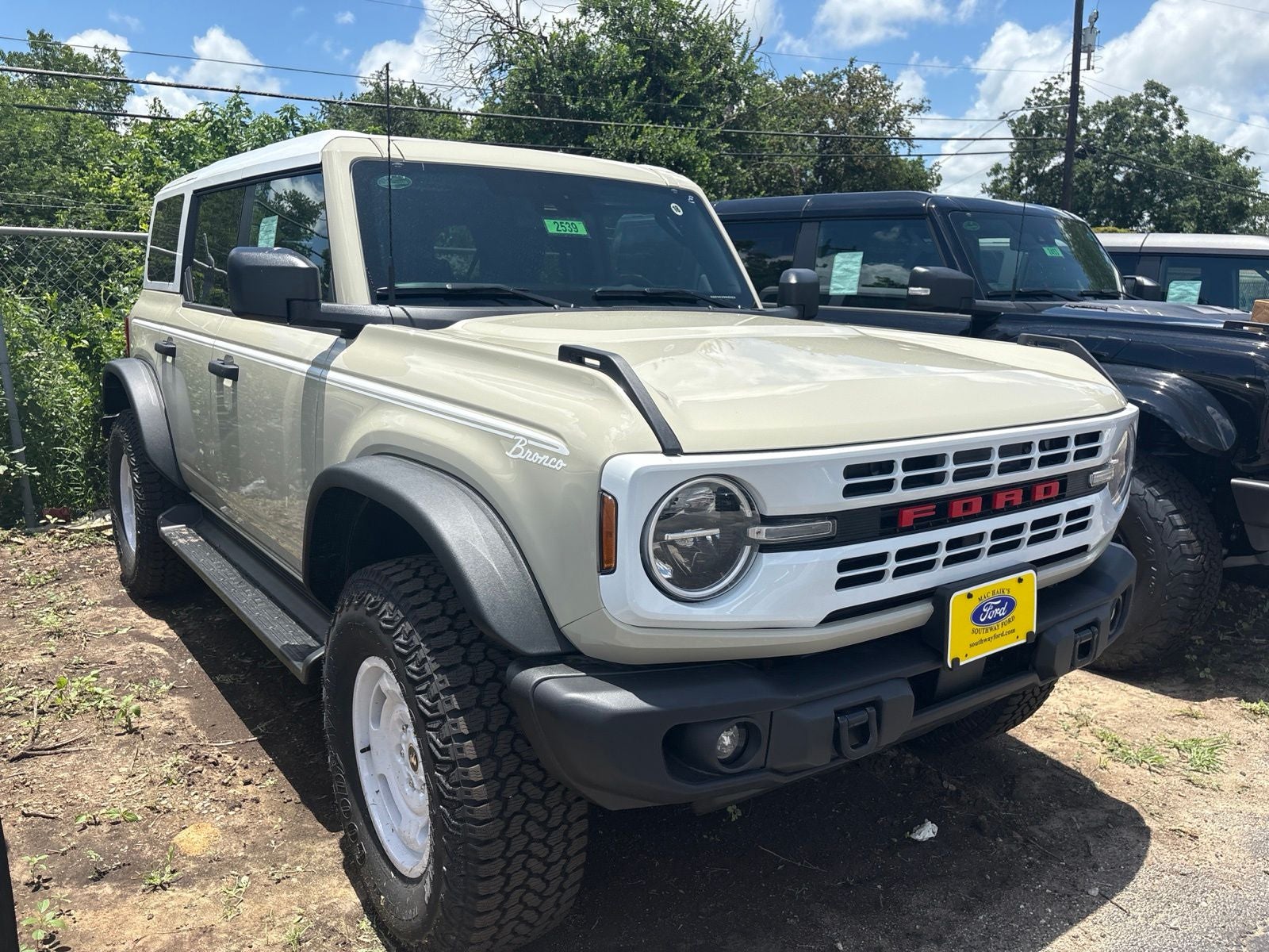 2026 Ford Bronco Heritage Edition
