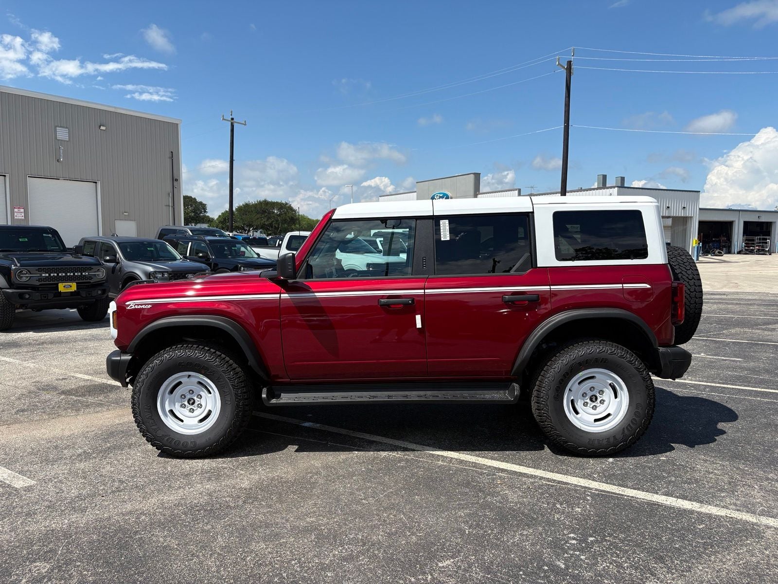 2026 Ford Bronco Heritage Edition