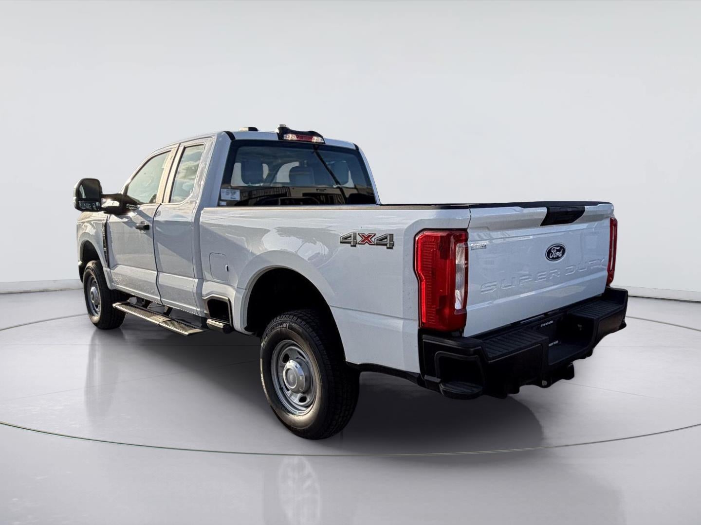 2027 Ford Super Duty F-250 SRW XL