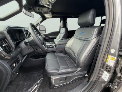 2027 Ford Super Duty F-250 SRW Platinum