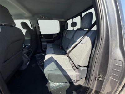 2027 Ford Super Duty F-250 XLT