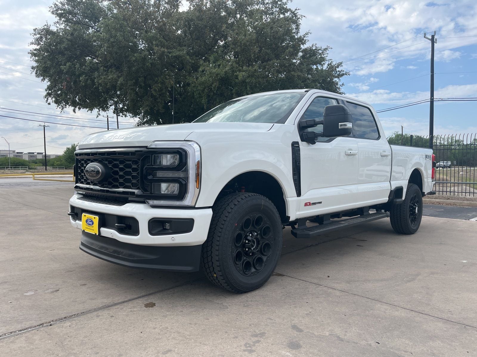 2026 Ford F-250SD Lariat