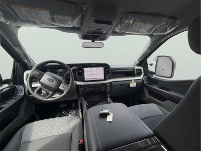 2027 Ford Super Duty F-250 SRW XLT