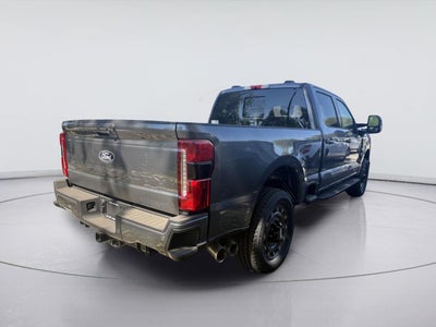 2027 Ford Super Duty F-250 XLT