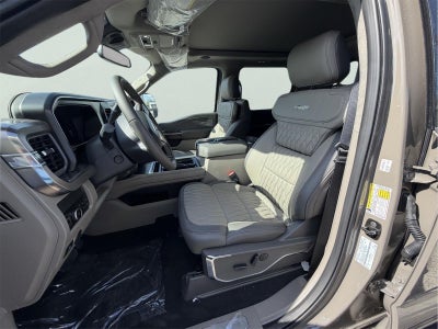 2027 Ford Super Duty F-250 SRW Platinum