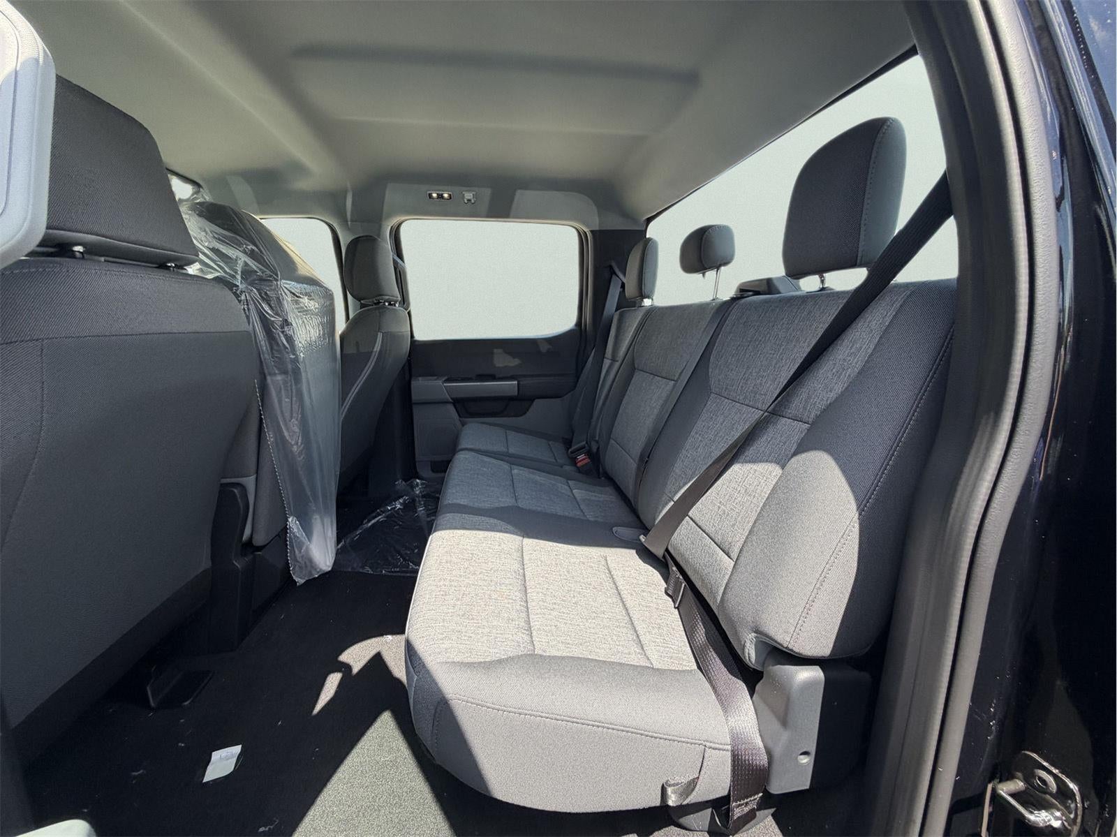 2027 Ford Super Duty F-250 SRW XL