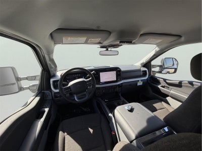 2027 Ford Super Duty F-250 XLT
