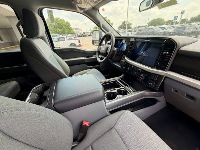 2026 Ford F-250SD XLT Off Road 37